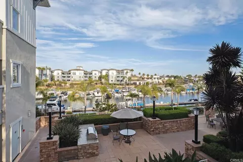View/Area - 1540 Seabridge Ln, Oxnard, CA 93035 photo 2 of 6