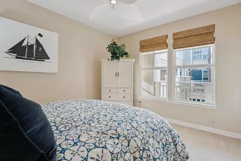 Bedroom - 1540 Seabridge Ln, Oxnard, CA 93035 photo 2 of 3