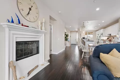 Entry Way - 1540 Seabridge Ln, Oxnard, CA 93035 photo 1 of 1