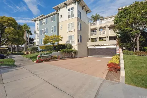 Exterior - 1540 Seabridge Ln, Oxnard, CA 93035 photo 5 of 7