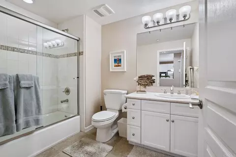 Bath - 1540 Seabridge Ln, Oxnard, CA 93035 photo 1 of 5