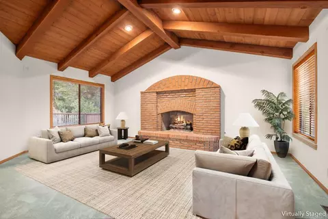 Living - 103 Alta Mesa Dr, Vista, CA 92084 photo 2 of 9