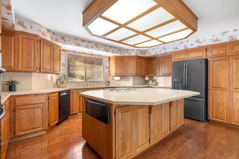 Kitchen - 103 Alta Mesa Dr, Vista, CA 92084 photo 3 of 5