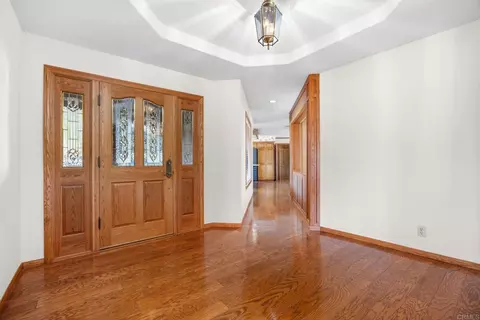 Entry Way - 103 Alta Mesa Dr, Vista, CA 92084 photo 1 of 2