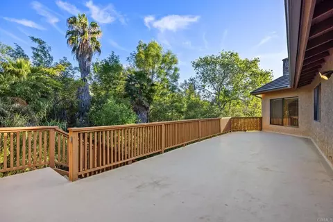 Exterior - 103 Alta Mesa Dr, Vista, CA 92084 photo 16 of 17