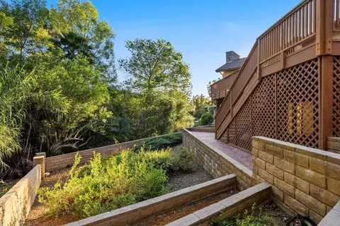 Exterior - 103 Alta Mesa Dr, Vista, CA 92084 photo 9 of 17