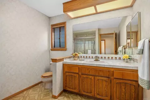 Bath - 103 Alta Mesa Dr, Vista, CA 92084 photo 4 of 7