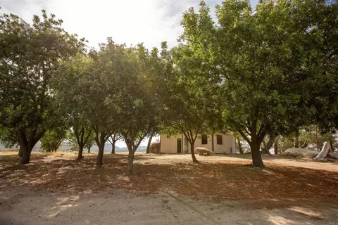 32305 Red Mountain Rd, Hemet, CA 92544
