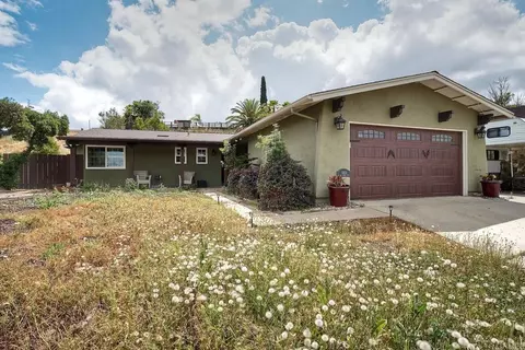 Exterior - 13833 Los Coches Rd E, El Cajon, CA 92021 photo 8 of 9