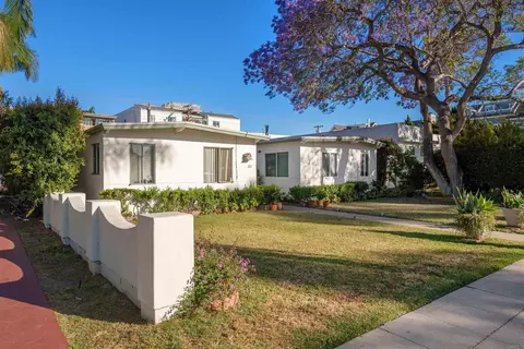 221 D Ave, Coronado, CA 92118 photo 3