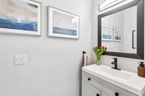 Bath - 143 Jupiter St, Encinitas, CA 92024 photo 1 of 4