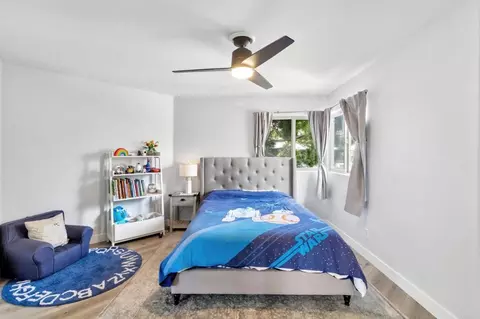 Bedroom - 143 Jupiter St, Encinitas, CA 92024 photo 3 of 3