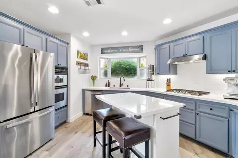Kitchen - 143 Jupiter St, Encinitas, CA 92024 photo 1 of 4