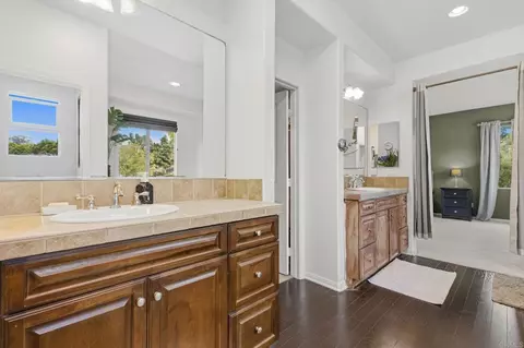 Entry Way - 4682 Meadow Dr, Carlsbad, CA 92010 photo 2 of 3