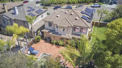 View/Area - 4682 Meadow Dr, Carlsbad, CA 92010 photo 4 of 6