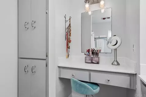 Bath - 3709 Sesame Way, Oceanside, CA 92057 photo 4 of 6