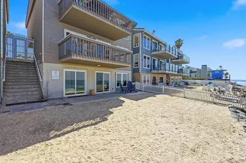 1129 S Pacific St #A, Oceanside, CA 92054