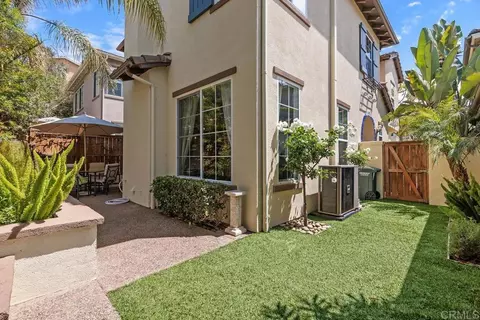 Exterior - 410 Pipes Ln, Encinitas, CA 92024 photo 5 of 6