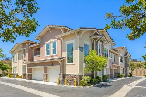6610 Canopy Ridge Ln #37, San Diego, CA 92121