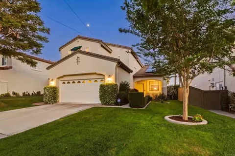 3275 Rancho Famosa, Carlsbad, CA 92009