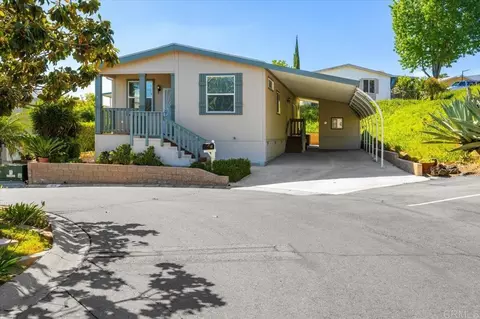 525 W El Norte Pkwy #54, Escondido, CA 92026