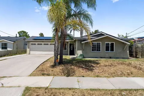 8820 Ellenwood Cir, Spring Valley, CA 91977
