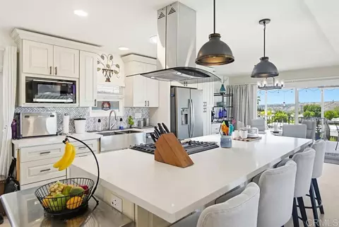 5016 Old Cliffs Rd, San Diego, CA 92120