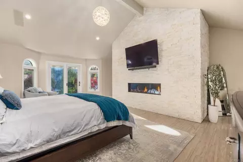 Bedroom - 13348 Old Winery Rd, Poway, CA 92064 photo 1 of 5