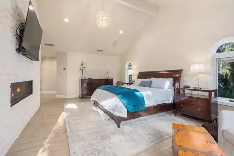 Bedroom - 13348 Old Winery Rd, Poway, CA 92064 photo 2 of 5