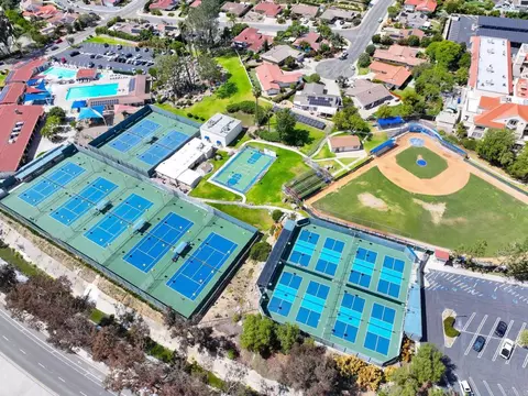 View/Area - 13348 Old Winery Rd, Poway, CA 92064 photo 8 of 9