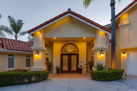 Exterior - 13348 Old Winery Rd, Poway, CA 92064 photo 5 of 18