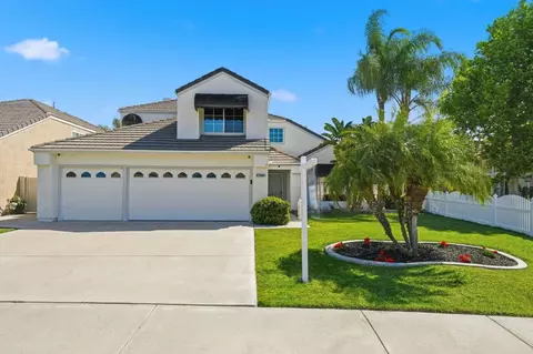 30172 Calle Belcanto, Menifee, CA 92584