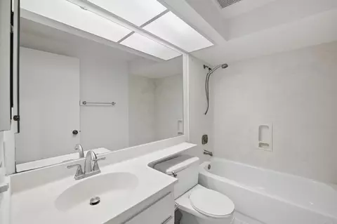 Bath - 3140 Arroyo Vis, Carlsbad, CA 92009 photo 1 of 3