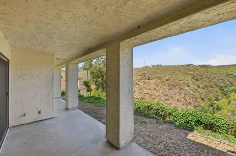 Exterior - 3140 Arroyo Vis, Carlsbad, CA 92009 photo 2 of 11