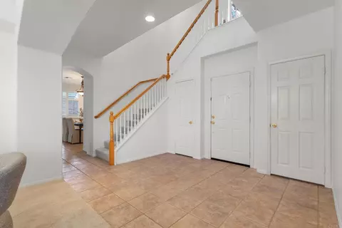 Entry Way - 1577 Whispering Palm Dr, Oceanside, CA 92056 photo 3 of 6