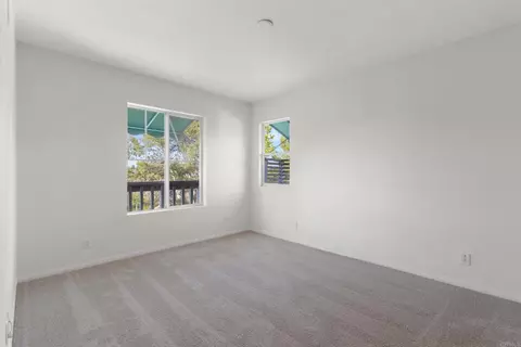 Bedroom - 1577 Whispering Palm Dr, Oceanside, CA 92056 photo 1 of 4