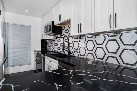 Kitchen - 5700 Baltimore Dr #16, La Mesa, CA 91942 photo 4 of 4
