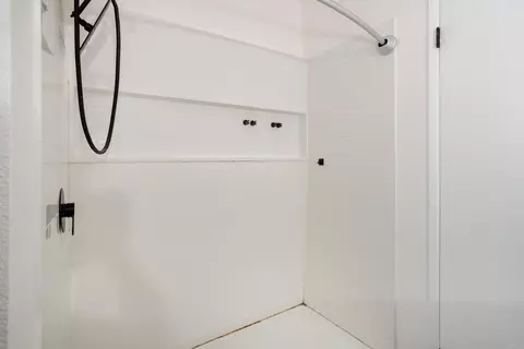 Bath - 5700 Baltimore Dr #16, La Mesa, CA 91942 photo 2 of 3