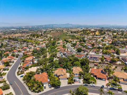 View/Area - 5151 Bella Colina St, Oceanside, CA 92056 photo 3 of 3