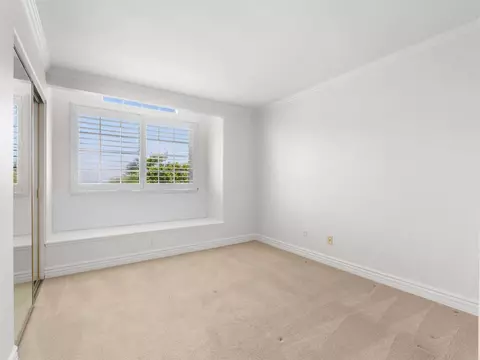 Bedroom - 5151 Bella Colina St, Oceanside, CA 92056 photo 5 of 8