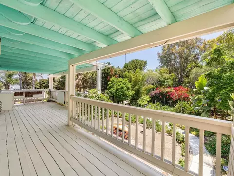 Exterior - 5151 Bella Colina St, Oceanside, CA 92056 photo 4 of 24