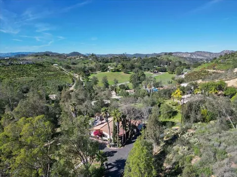View/Area - 823 Rice Canyon Rd, Fallbrook, CA 92028 photo 4 of 8