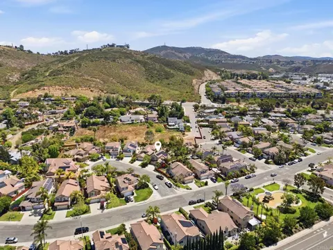 View/Area - 6838 Corte Diego, Carlsbad, CA 92009 photo 5 of 11