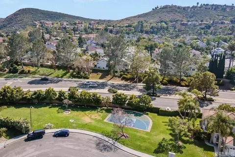View/Area - 6838 Corte Diego, Carlsbad, CA 92009 photo 11 of 11