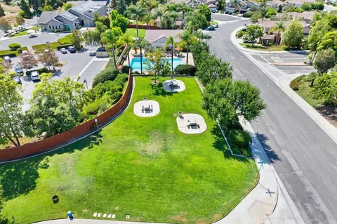 View/Area - 6838 Corte Diego, Carlsbad, CA 92009 photo 10 of 11
