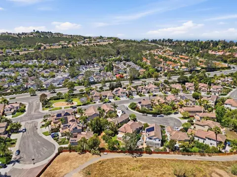View/Area - 6838 Corte Diego, Carlsbad, CA 92009 photo 3 of 11