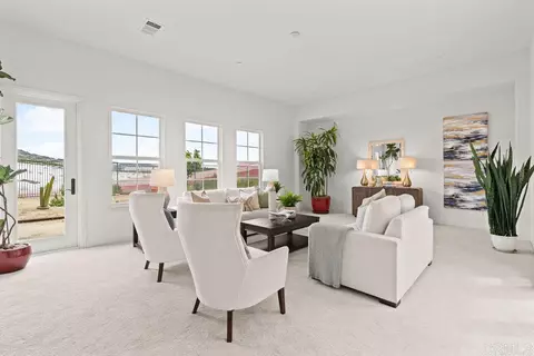 Living - 5544 Papagallo Dr, Oceanside, CA 92057 photo 2 of 5