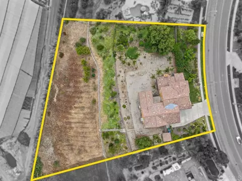 View/Area - 5544 Papagallo Dr, Oceanside, CA 92057 photo 5 of 9