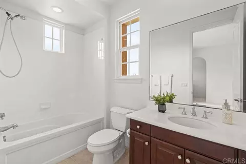 Bath - 5544 Papagallo Dr, Oceanside, CA 92057 photo 7 of 7