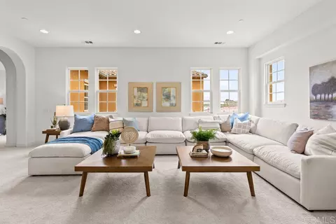 Living - 5544 Papagallo Dr, Oceanside, CA 92057 photo 4 of 5
